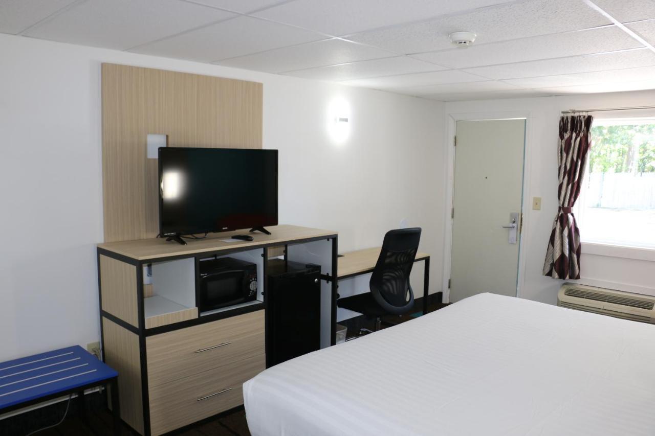 Howard Johnson By Wyndham West Yarmouth Cape Cod Esterno foto
